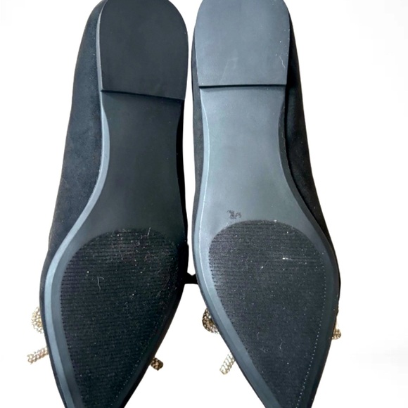 Black Flats with Silver Gemstone Bow, Size 7, business casual, special occasion - Picture 3 of 4